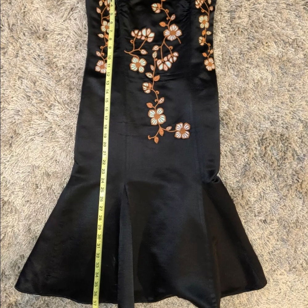 Tocca Silk Flower Trumpet Dress Gown Embroidered - Picture 2 of 9